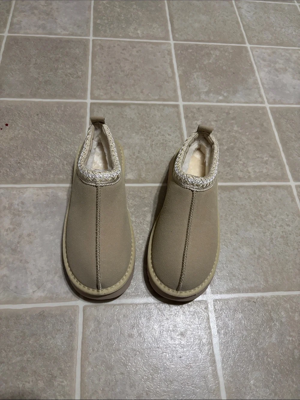 Women's Cozy Espadrille Slip-On in Tan